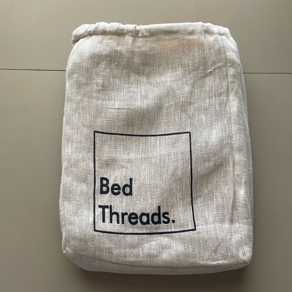 Rust 100% Flax Linen King Pillowcases (Set of Two) - Picture 2 of 4